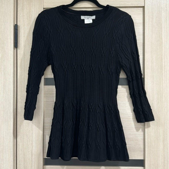 BAILEY top - Picture 2 of 6